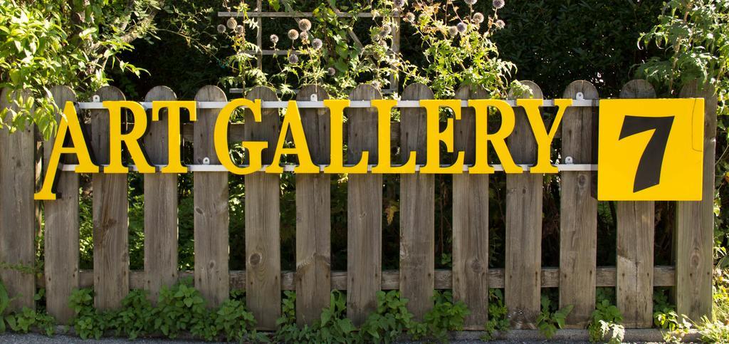 Ferienwohnung Galerie 7 Riegersdorf Екстериор снимка